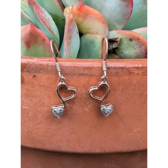 Vintage Sterling Gold Vermeil Heart Earrings - Picture 2 of 9